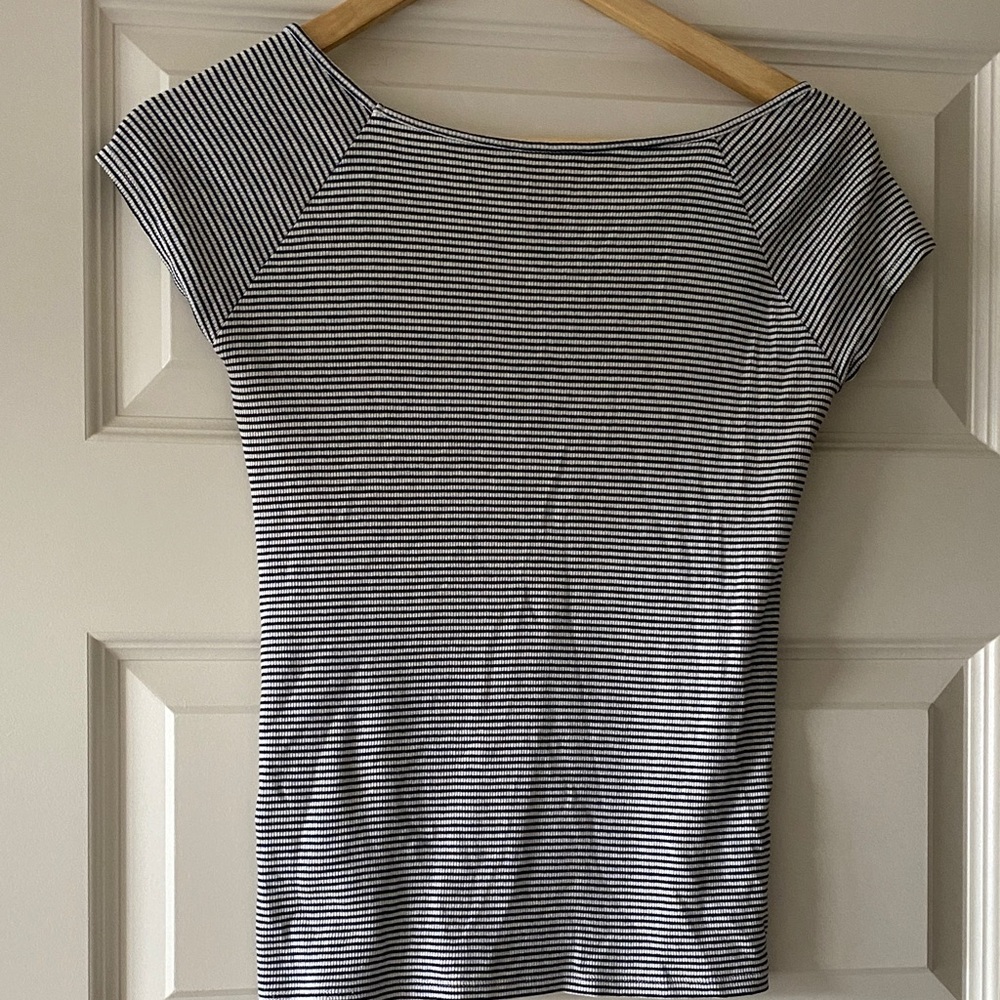 abercrombie kids Black & White Striped Short Sleeve Tee - Picture 4 of 4